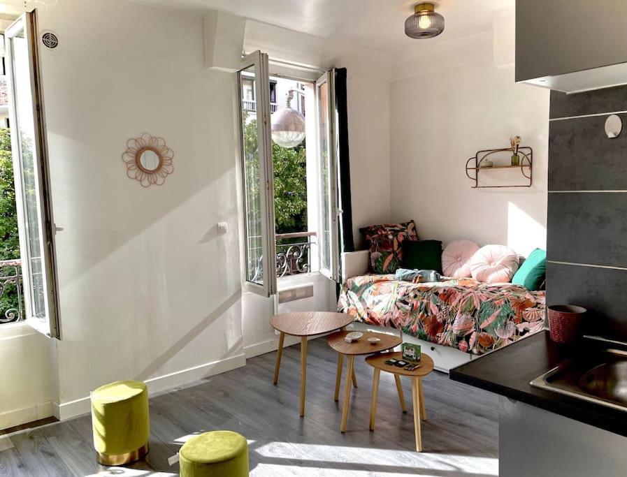 Charming Bright Sunny Studio Near Canal St Martin Paris Extérieur photo