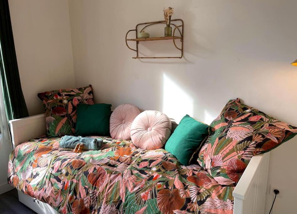 Charming Bright Sunny Studio Near Canal St Martin Paris Extérieur photo